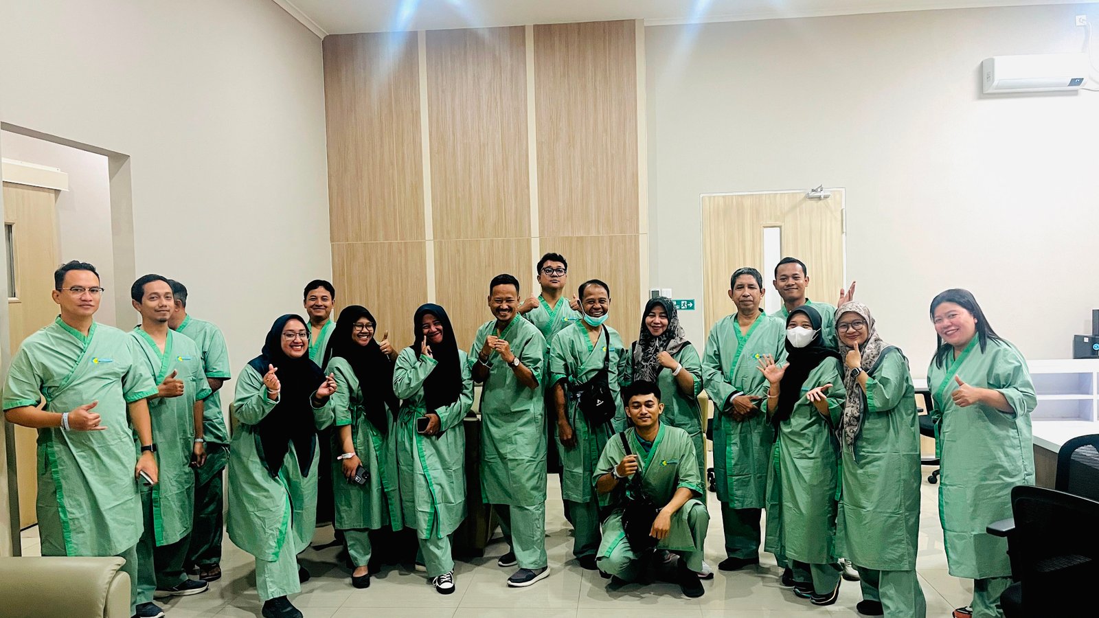 Pegawai BKK Kelas I Probolinggo melaksanakan MCU ke RSUP Surabaya.